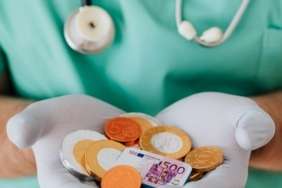 Savaş Piyasaları Olumsuz Etkiledi, Petrol Fiyatları Tarihi Zirveye Ulaştı