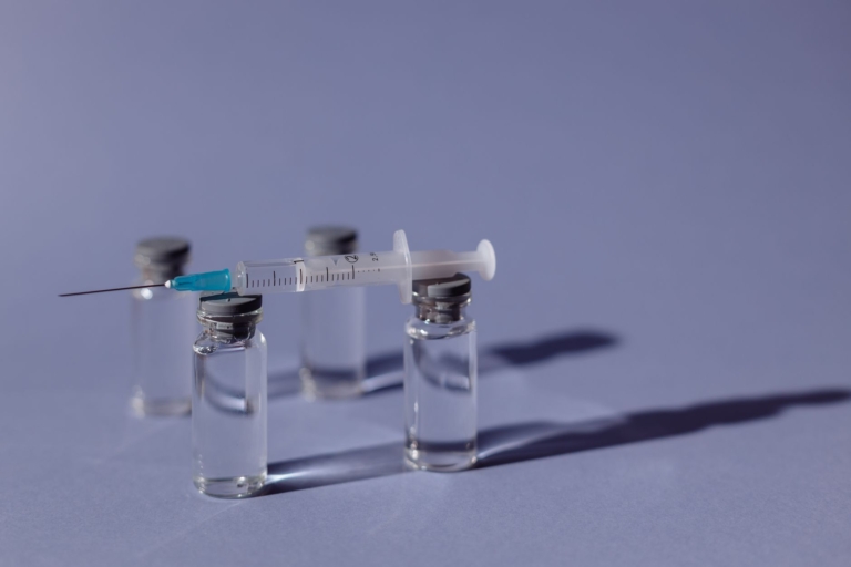Avrupa Komisyonu, Sanofi'nin Grip Aşısı Taahhütlerini Onayladı